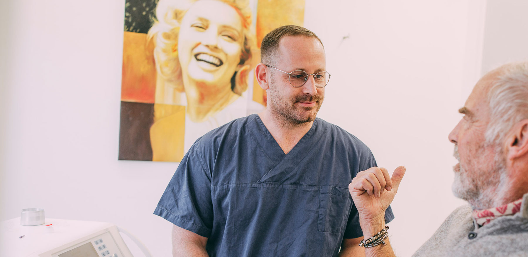 Dr. Gerrit Thorn ist Zahnarzt für Angstpatienten in Frankfurt-Sachsenhausen